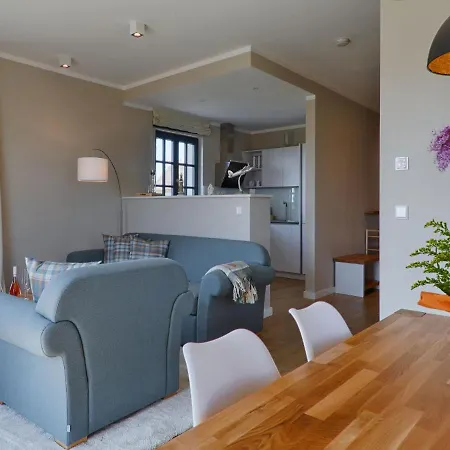 Reetland Am - Premium Reetdachvilla Mit 3 Schlafzimmern, Sauna Und Kamin F23 * Dranske