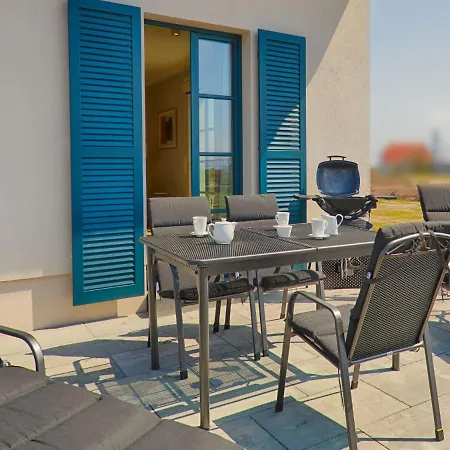 Reetland Am - Premium Reetdachvilla Mit 3 Schlafzimmern, Sauna Und Kamin F23 Dranske